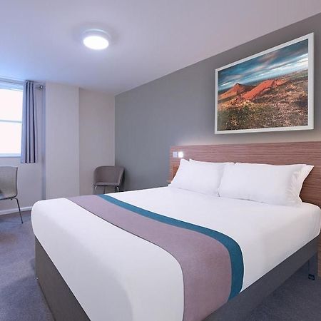 Travelodge London Central Waterloo Екстериор снимка