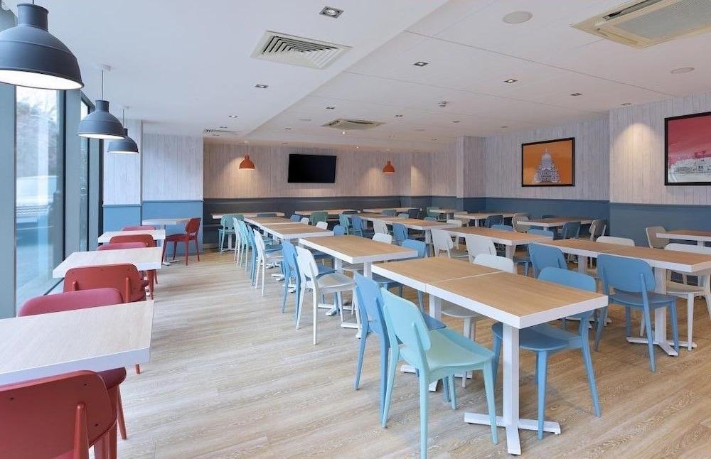 Travelodge London Central Waterloo Екстериор снимка