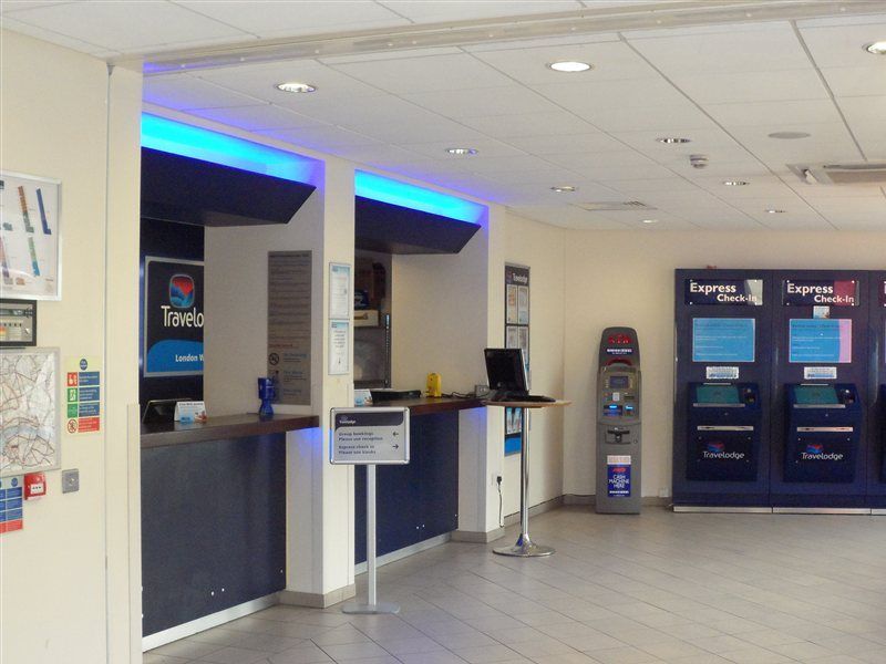 Travelodge London Central Waterloo Екстериор снимка