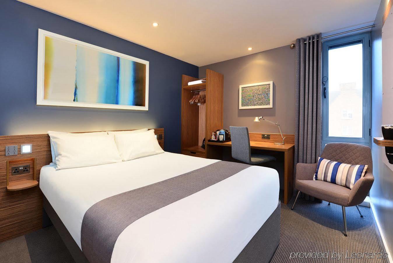 Travelodge London Central Waterloo Екстериор снимка