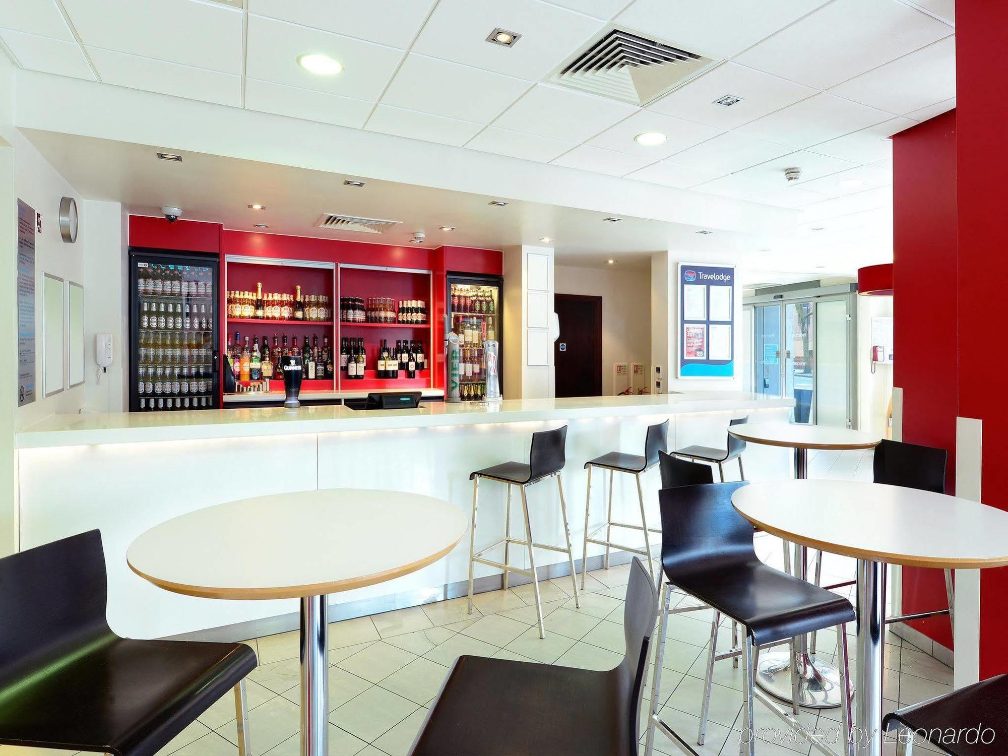 Travelodge London Central Waterloo Екстериор снимка