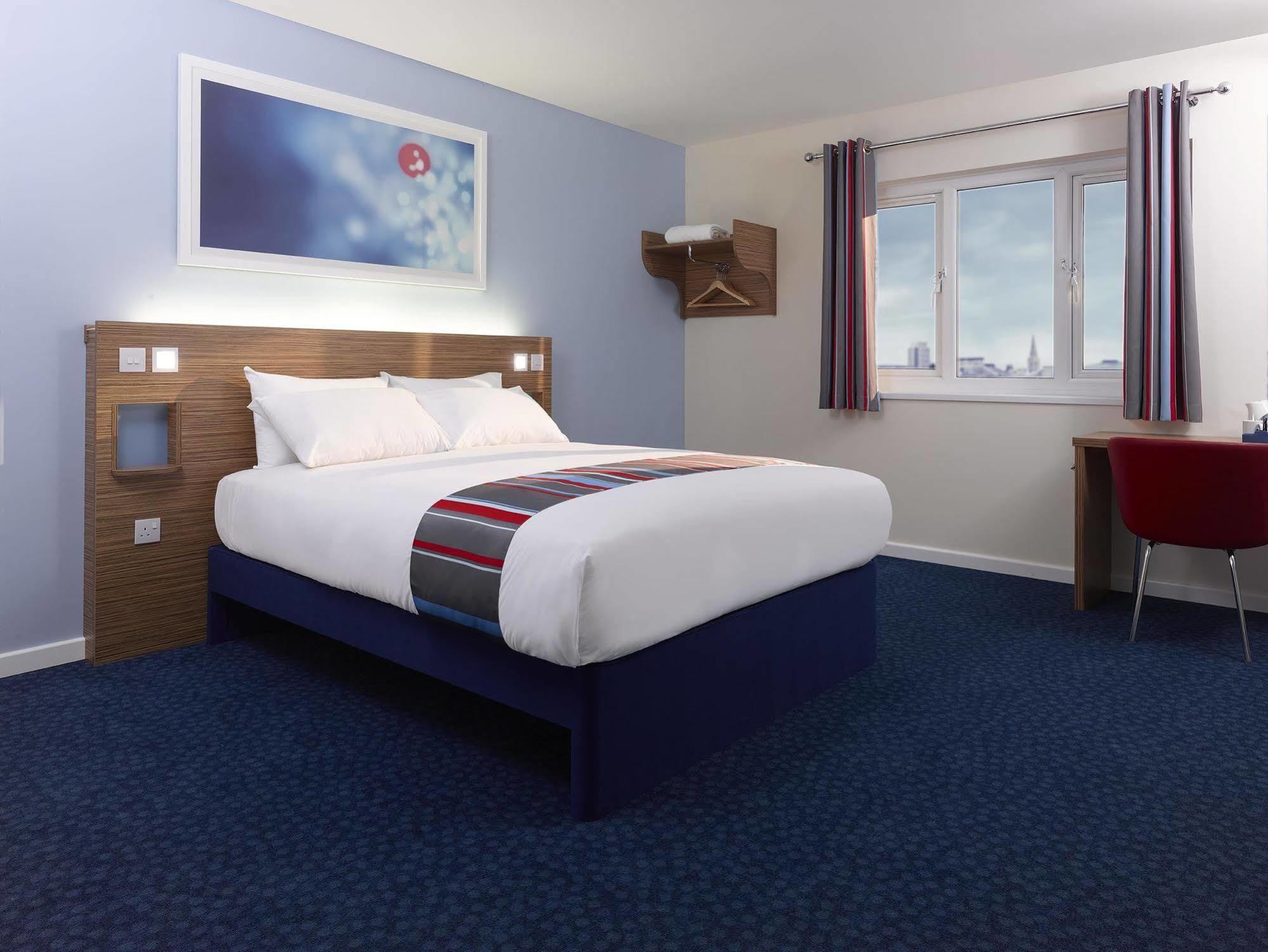 Travelodge London Central Waterloo Екстериор снимка